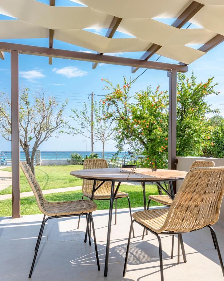 Azzurro Seafront Houses Nea Kallikrateia Экстерьер фото