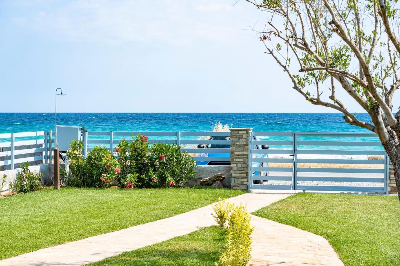 Azzurro Seafront Houses Nea Kallikrateia Экстерьер фото