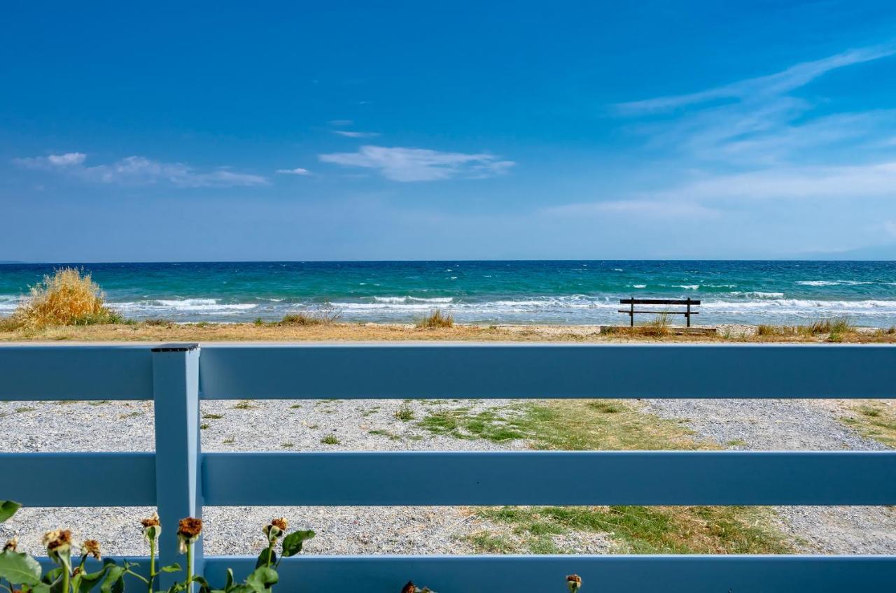 Azzurro Seafront Houses Nea Kallikrateia Экстерьер фото