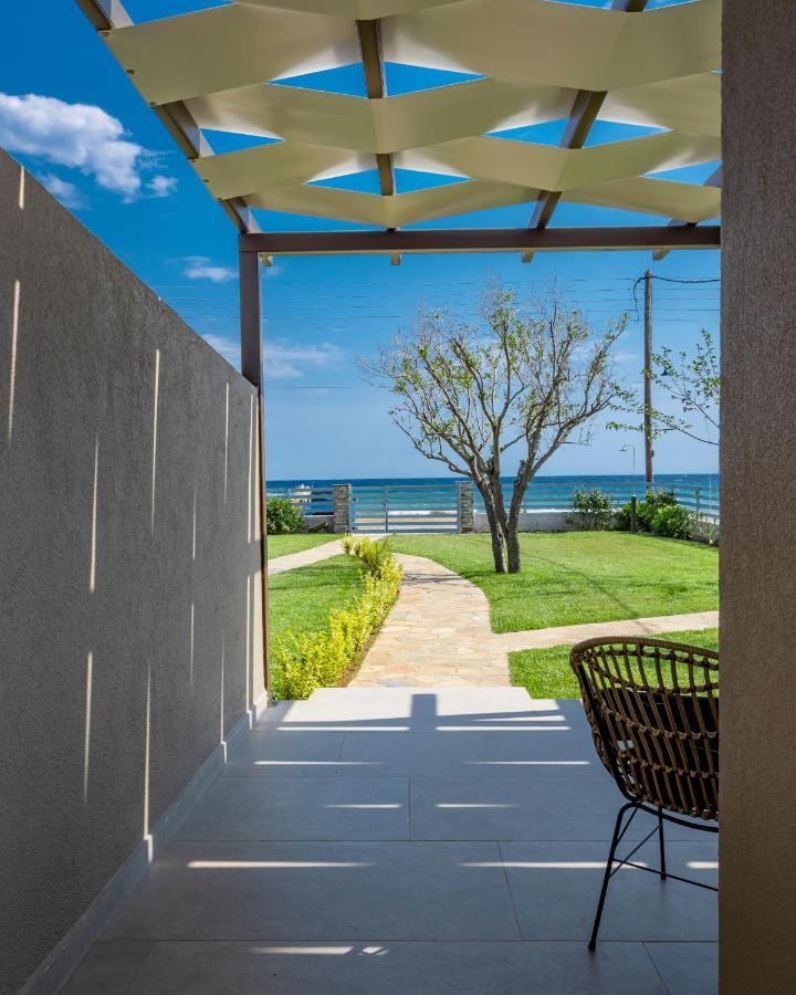 Azzurro Seafront Houses Nea Kallikrateia Экстерьер фото